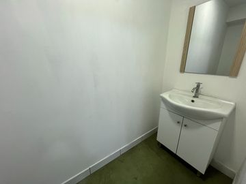 VENTA EXCELENTE LOCAL COMERCIAL EN SANTA ANITA