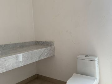 Residencial Lomas del Molino 3 Amplios Espacios y Excelentes Acabados