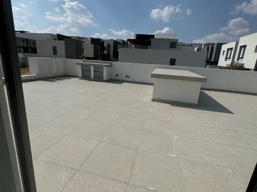 Residencial Lomas del Molino 3 Amplios Espacios y Excelentes Acabados