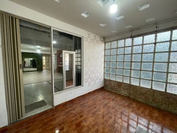 CASA EN VENTA EN JARDINES DE MORELOS SECC. ELEMENTOS