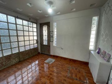 CASA EN VENTA EN JARDINES DE MORELOS SECC. ELEMENTOS