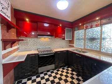 CASA EN VENTA EN JARDINES DE MORELOS SECC. ELEMENTOS