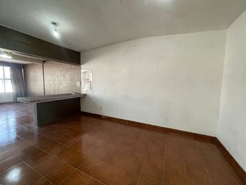 CASA EN VENTA EN JARDINES DE MORELOS SECC. ELEMENTOS