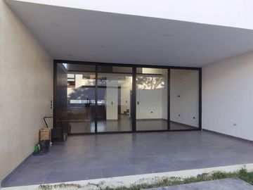 Casa en venta en Privada residencial Natura en Mérida Yucatán zona norte
