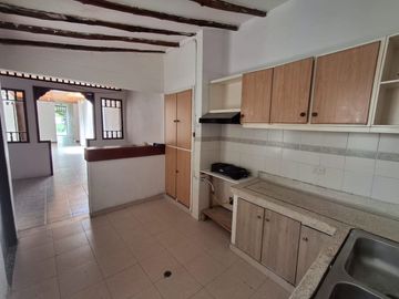 VENTA DE CASA CON LOCAL CENTRO CARTAGO VALLE