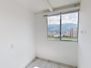 HERMOSO APARTAMENTO EN LOS PUERTOS CON PARQUEADERO PRIVADO