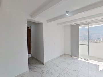 HERMOSO APARTAMENTO EN LOS PUERTOS CON PARQUEADERO PRIVADO