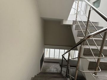 Venta Edificio Con 08 Departamentos