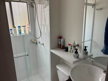 Vendo bello Apartamento en Hayuelos, Bogotá.