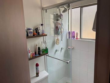 Vendo bello Apartamento en Hayuelos, Bogotá.