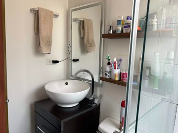 Vendo bello Apartamento en Hayuelos, Bogotá.
