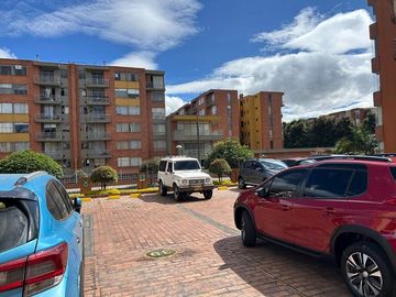 Vendo bello Apartamento en Hayuelos, Bogotá.