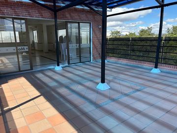 Vendo bello Apartamento en Hayuelos, Bogotá.