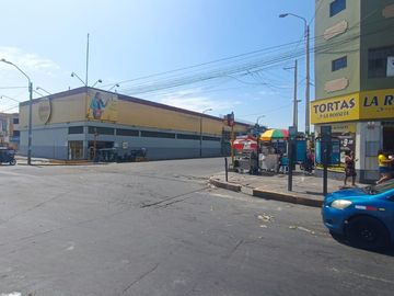 🏡 Ubicación Estratégica Venta De Casa Como Terreno A Una Cuadra De Tomas Valle Y Angelica Gamarra 📍
