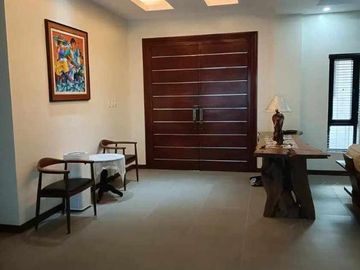 Spacious Rest House for Sale in Tagaytay