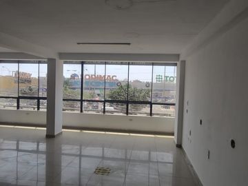 Venta De Departamento En 3Er Piso 121 Mt2 Av. Bertello - Callao