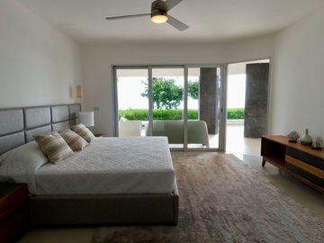 Exclusivo Departamento Frente al Mar en Mareazul: Lujo y Conexión en la Riviera Maya