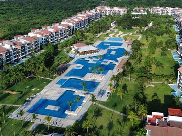 Exclusivo Departamento Frente al Mar en Mareazul: Lujo y Conexión en la Riviera Maya