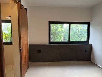 Venta de Casa de Lujo en Senderos de Mayakoba, Playa del Carmen | Alberca Privada, Rooftop con Firepit + Terraza Panorámica