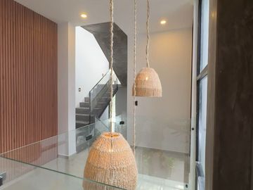 Venta de Casa de Lujo en Senderos de Mayakoba, Playa del Carmen | Alberca Privada, Rooftop con Firepit + Terraza Panorámica