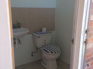 SU CASA DE FIN DE SEMANA, CERCA DE CUERNAVACA, MORELOS