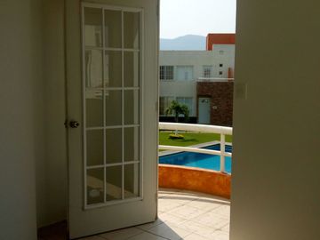 SU CASA DE FIN DE SEMANA, CERCA DE CUERNAVACA, MORELOS