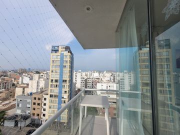 AMPLIO Y HERMOSO DEPARTAMENTO CON VISTA PANORAMICA  EN LA CUADRA 6 DE LA  AV. PRINCIPAL - SURQUILLO