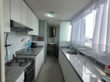 AMPLIO Y HERMOSO DEPARTAMENTO CON VISTA PANORAMICA  EN LA CUADRA 6 DE LA  AV. PRINCIPAL - SURQUILLO