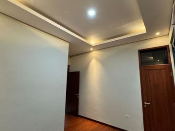 Rumah Baru Minimalis Modern Dalam Cluster di Gegerkalong Bandung kota
