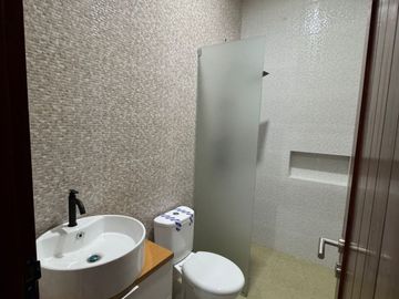 Rumah Baru Minimalis Modern Dalam Cluster di Gegerkalong Bandung kota