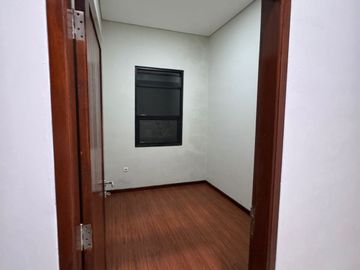 Rumah Baru Minimalis Modern Dalam Cluster di Gegerkalong Bandung kota