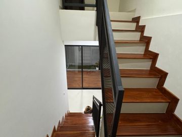 Rumah Baru Minimalis Modern Dalam Cluster di Gegerkalong Bandung kota