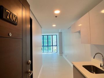 Spacious Penthouse at 38 Park Avenue Cebu IT Park