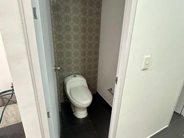Se vende edificio en Av 6