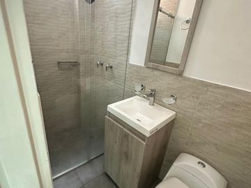 Se vende edificio en Av 6