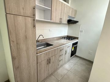 Se vende edificio en Av 6