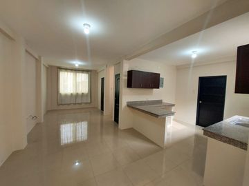 VENDO  OPORTUNIDAD ACEPTO BIESS,  VILLA ITALIA GENOVA ,DOS PLANTAS