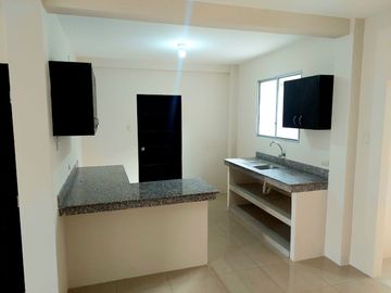 VENDO  OPORTUNIDAD ACEPTO BIESS,  VILLA ITALIA GENOVA ,DOS PLANTAS