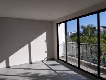 CASA EN VENTA PARQUE CUERNAVACA LOMAS DE ANGELOPOLIS