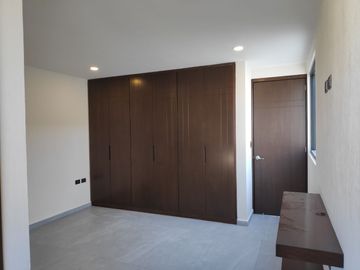 CASA EN VENTA PARQUE CUERNAVACA LOMAS DE ANGELOPOLIS