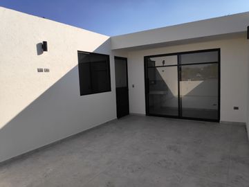 CASA EN VENTA PARQUE CUERNAVACA LOMAS DE ANGELOPOLIS