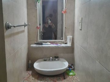Vendo casa en Barrio Fisherton