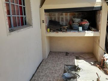 VENDO CASA EN FUNES (CASCO URBANO) SAENZ PEÑA Y TUCUMAN