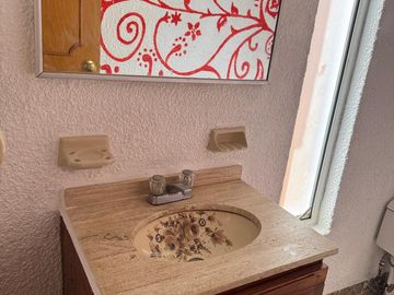GRAN OPORTUNIDAD VENTA DE CASA CERCA DE LA PROCURADURIA