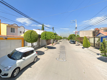 VENDO CASA EN EL CONDADO PLUS, LEON-GTO