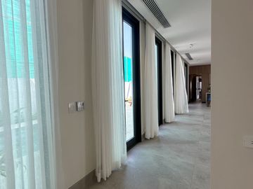 Casa en venta, Urb. Aires de Batán -  vía Samborondón