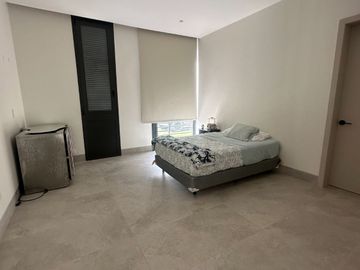 Casa en venta, Urb. Aires de Batán -  vía Samborondón