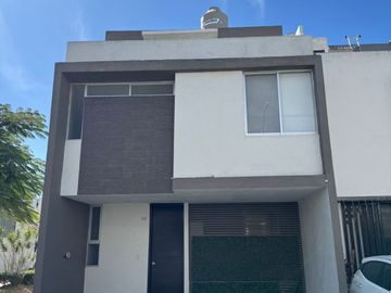 CASA EN VENTA LOS ESPINOS