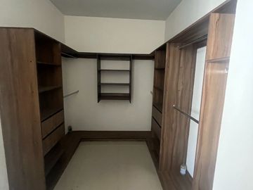 CASA EN VENTA LOS ESPINOS