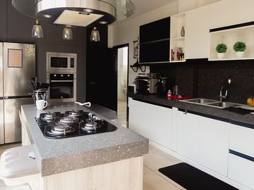 Casa en venta, Urb. Portón del Río - La Aurora